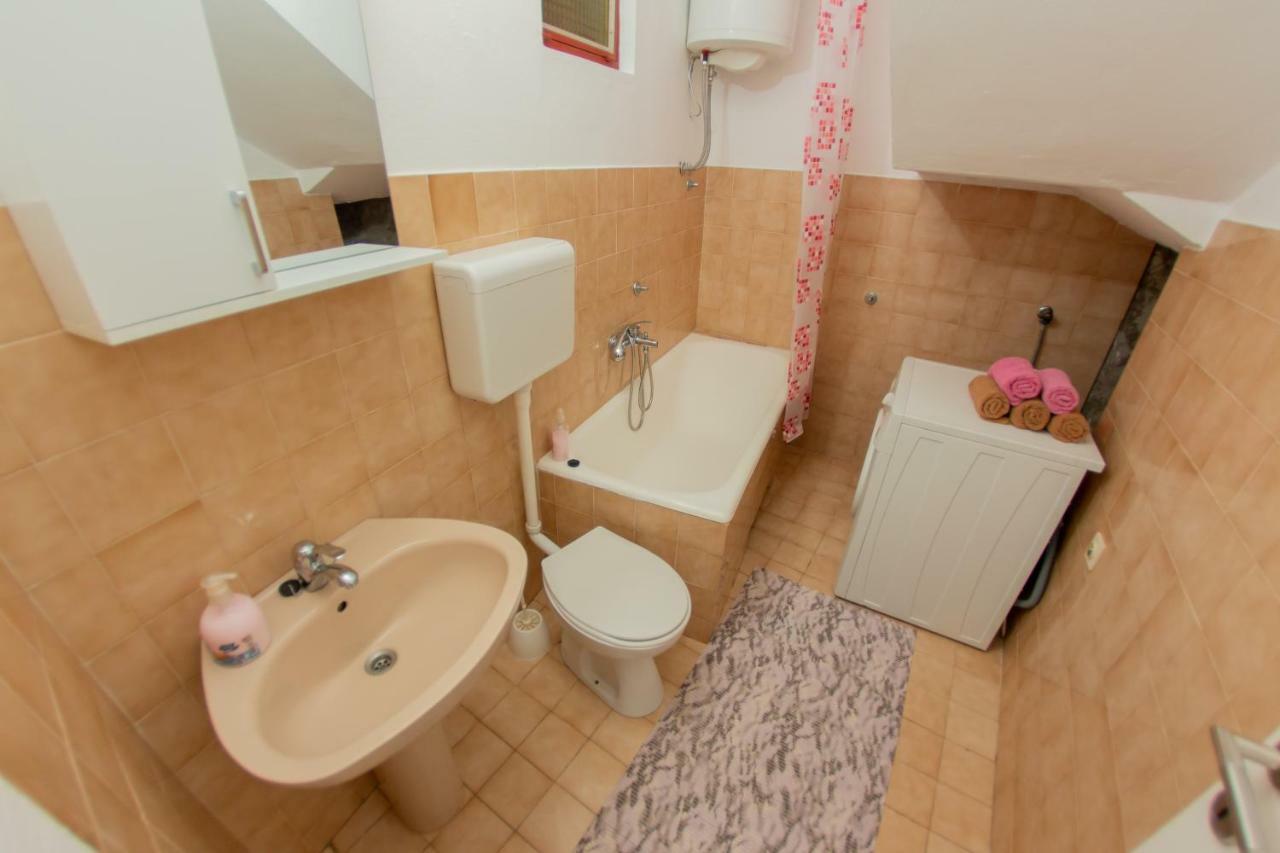 Apartmani Sunset Rogotin Exteriér fotografie